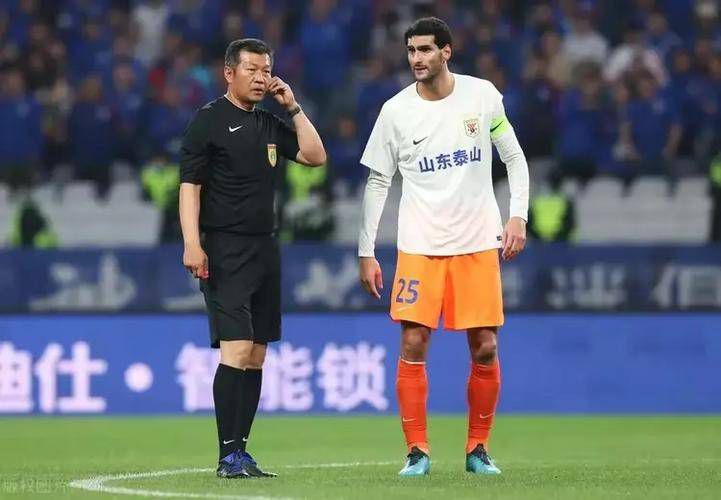 就像马洛塔所说，对于续约他没有担忧，因为所有人都展示出了对国米的爱，他们想继续自己的蓝黑冒险。